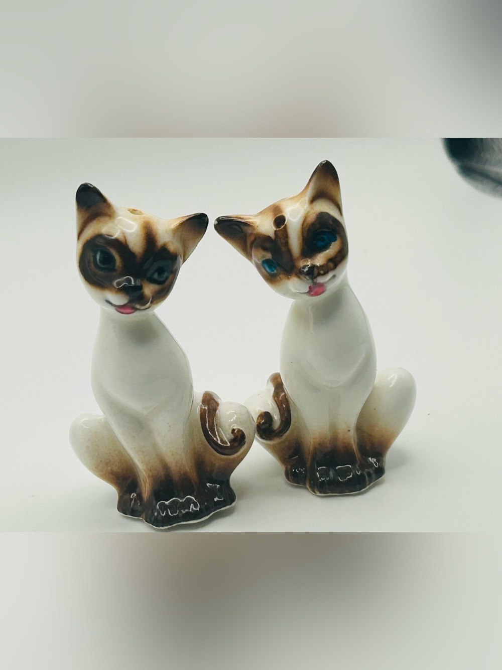 Vintage Siamese Cat Salt & Pepper Shakers – Bone China Japan, Mid-Century Kitty